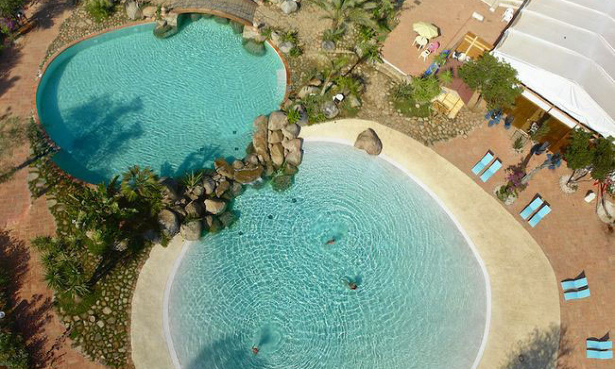 Lultima Spiaggia Sardinia Italy Book Online At Lux